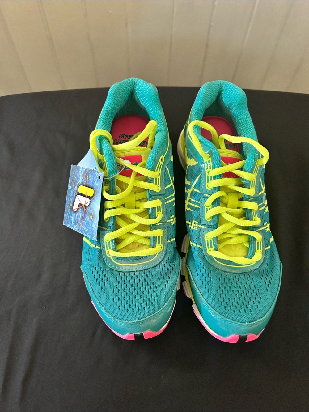 NWT FILA Turbo Fuel Athletic Running Shoes/Sneakers/Teal-Yellow/Woman’s 7.5 - Picture 2 of 5
